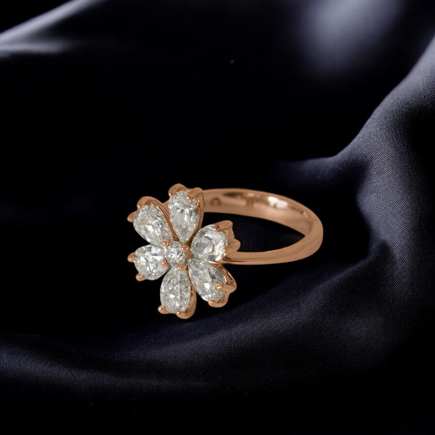 Diamond flower ring